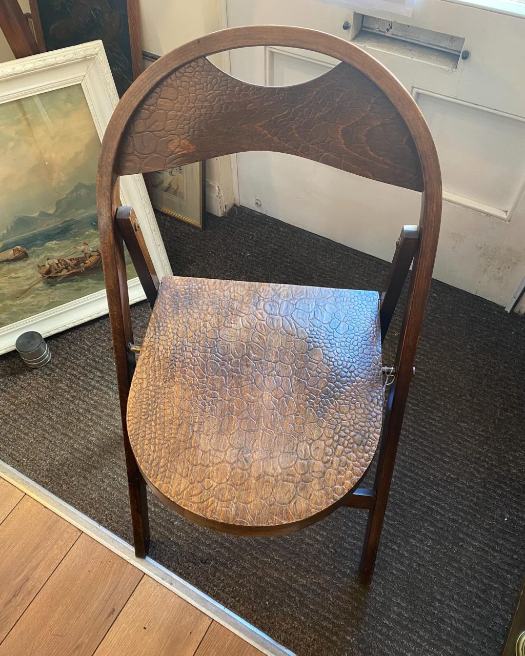 Instagram post from alfredsantiques. This post is in position 2.