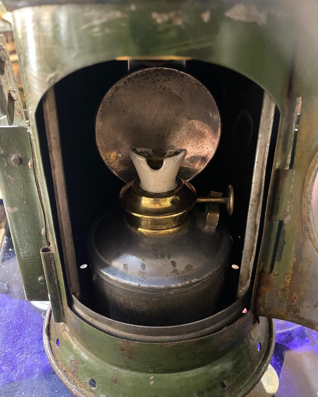 Instagram post from alfredsantiques. This post is in position 3.