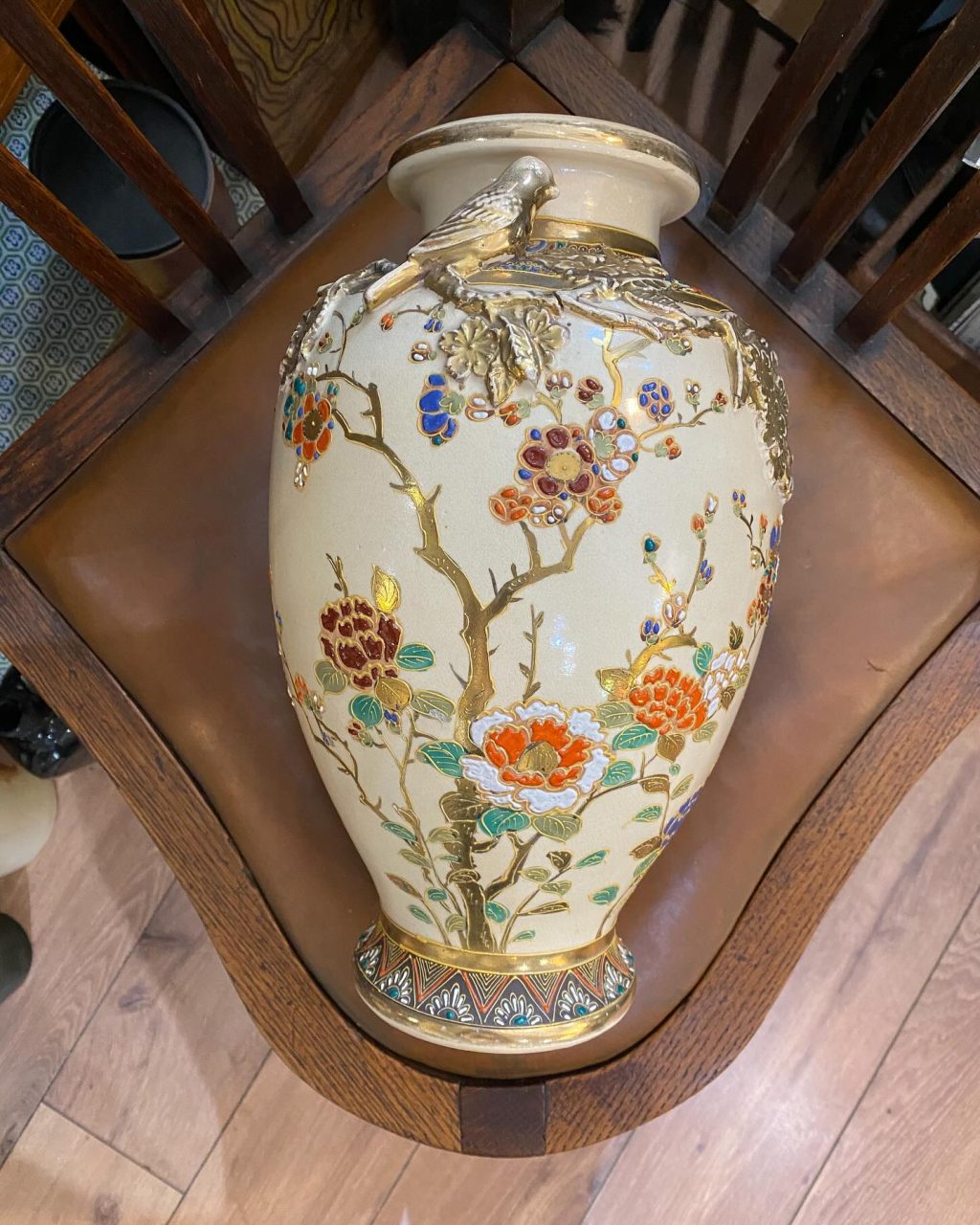 Instagram post from alfredsantiques. This post is in position 0.
