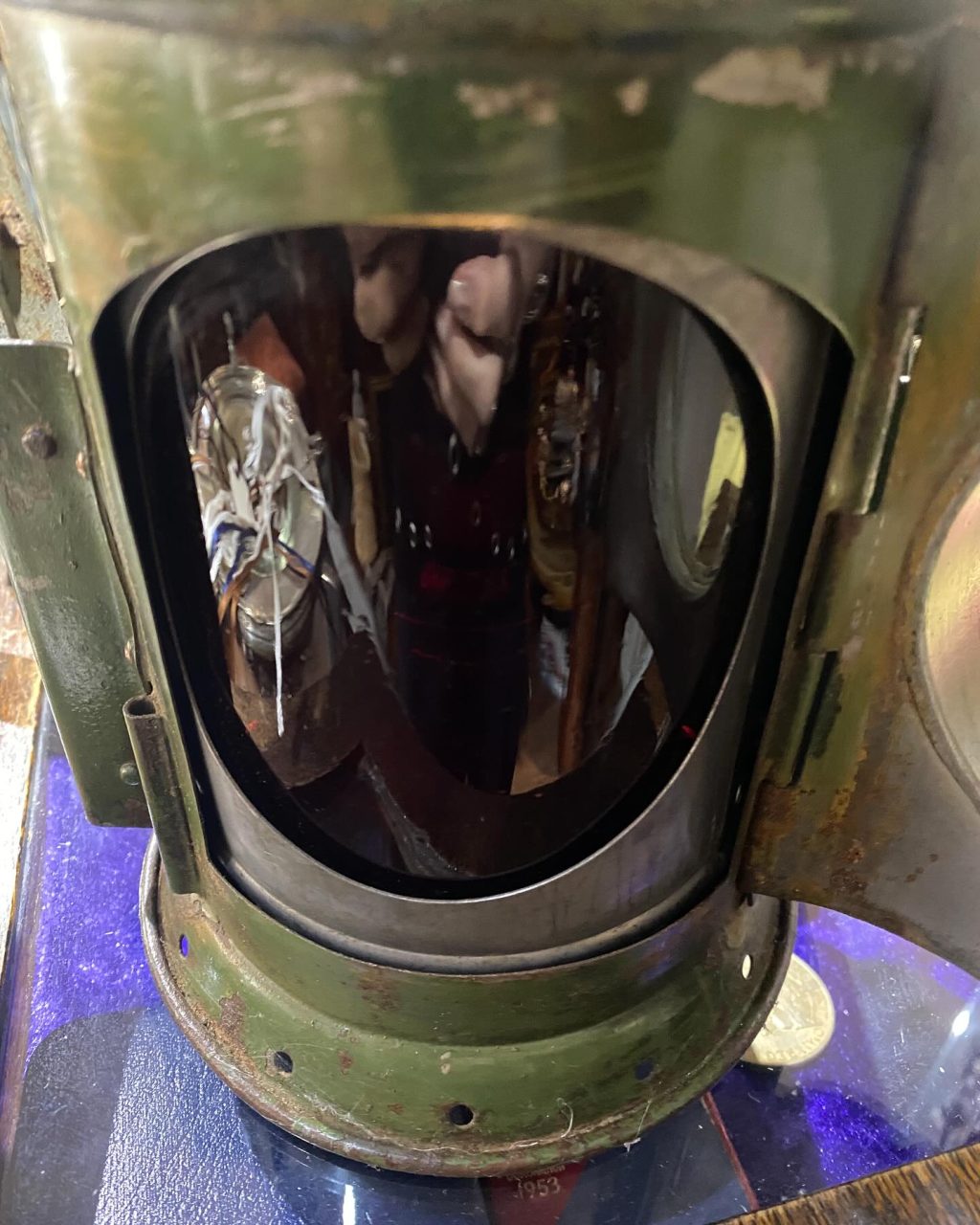 Instagram post from alfredsantiques. This post is in position 4.