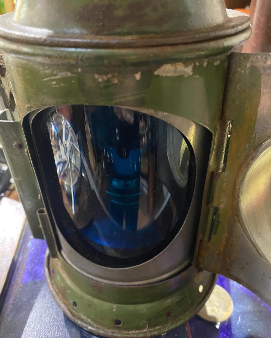 Instagram post from alfredsantiques. This post is in position 5.